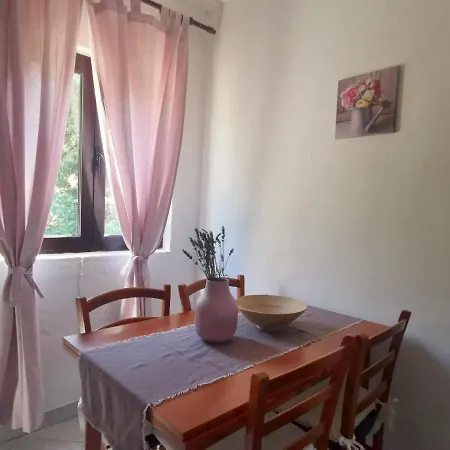 Oasis Apartmán Drvenik (Split-Dalmatia)